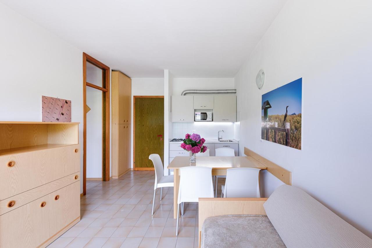 Condominio Lavinia ビビオーネ エクステリア 写真