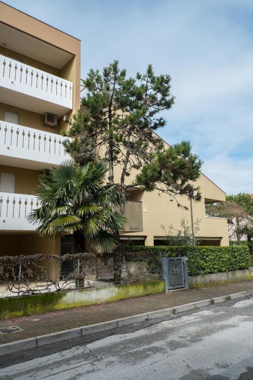 Condominio Lavinia ビビオーネ エクステリア 写真